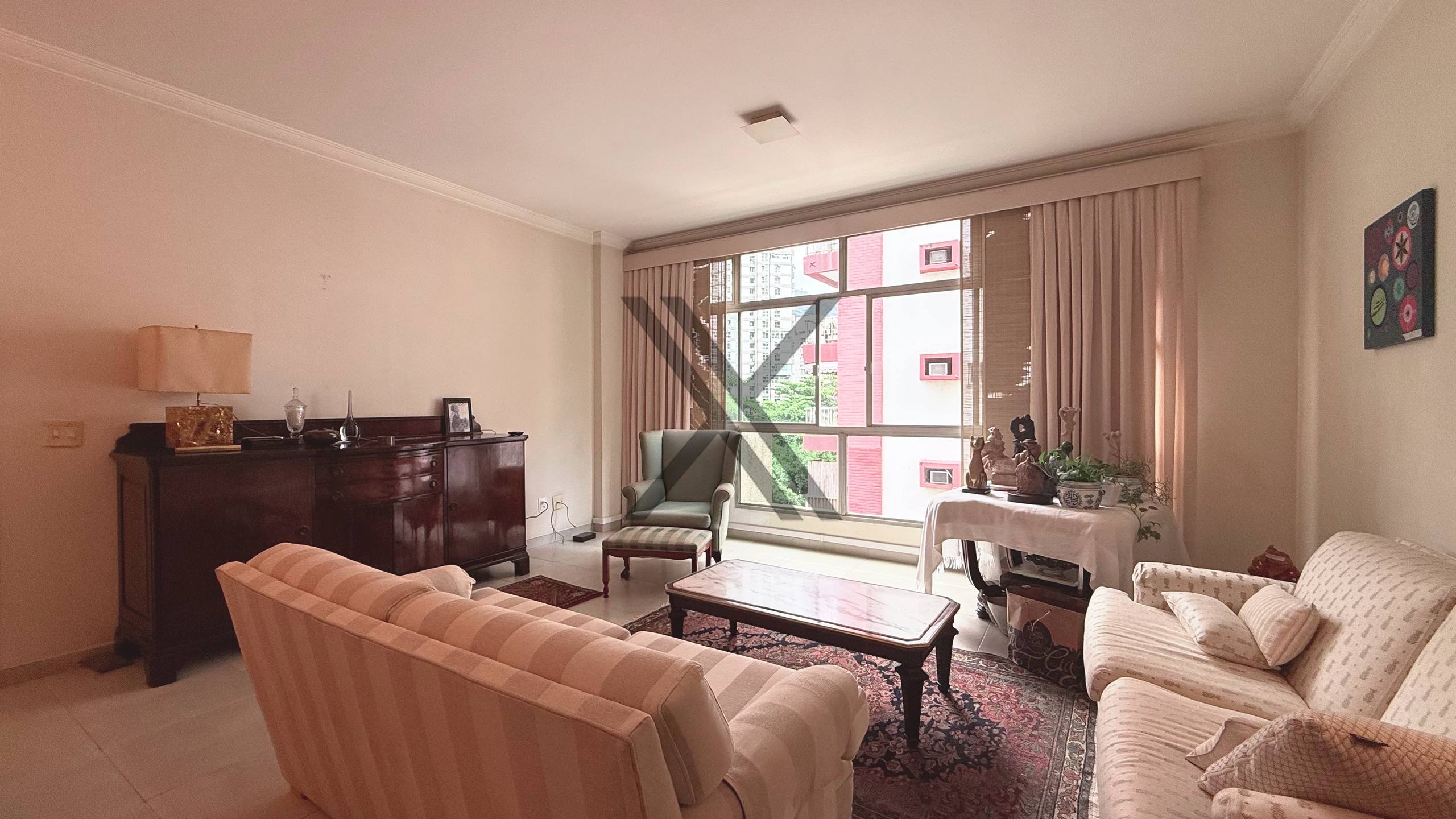 Apartamento em São Conrado: 2 quartos e infraestrutura completa